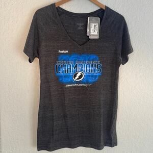 NHL Tampa Bay Lightning Bolts Hockey Womens Size XL T-Shirt Eastern Conference